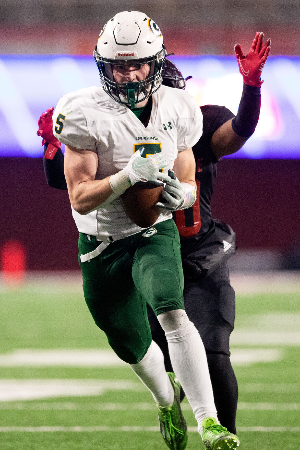 112222-owh-spo-fbclassa-em39.jpg